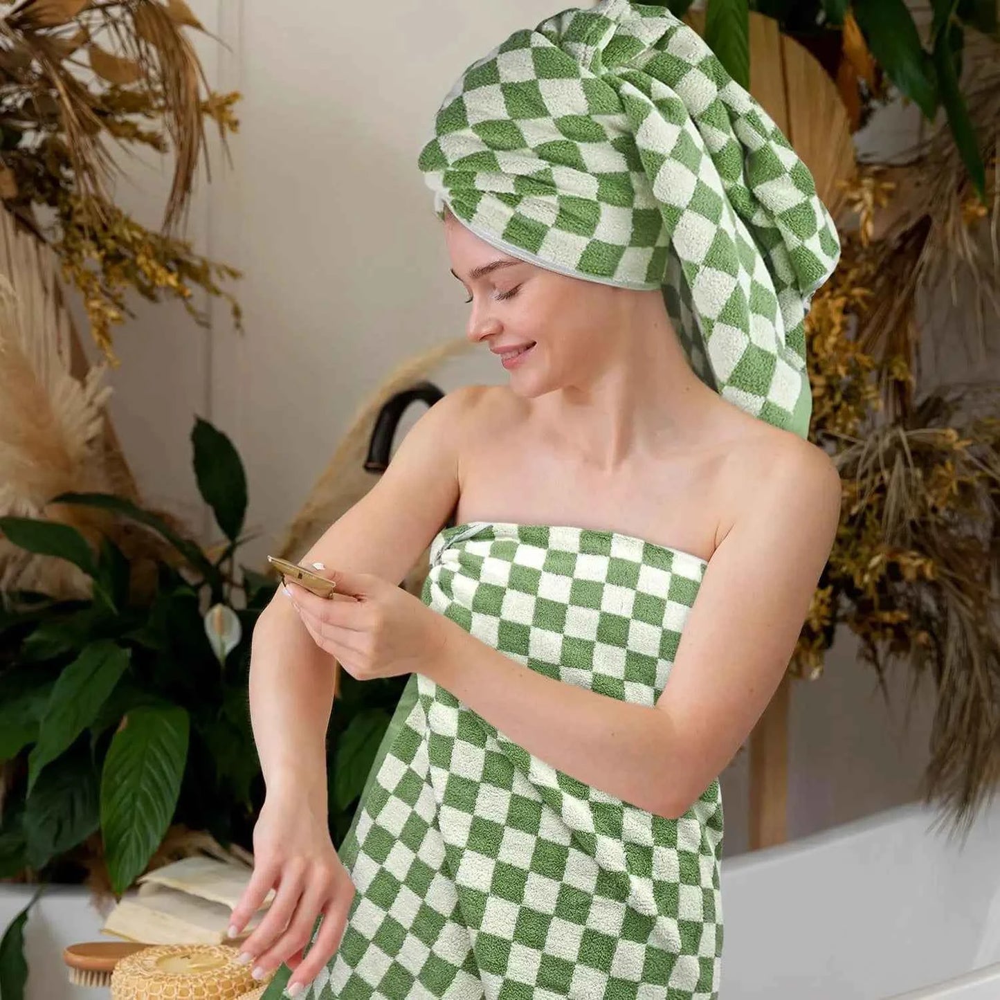 Checkered Towels Set of 4,Luxury Towels for Bathroom, 2 Bath Towels,2 Hand Towels,Soft Absorbent Quick Dry Gifts Home Decoration