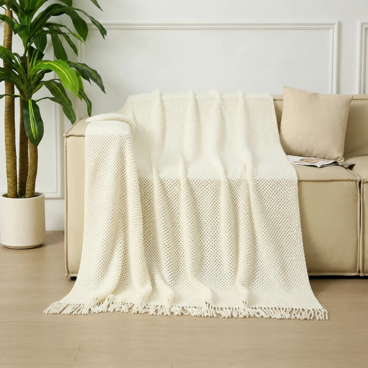 Dark Green Geometric Bobble Textured Knit Throw Blanket with Tassel Fringe, Soft Knitted Decorative Blanket, Lightweight Cozy Cover for Couch Sofa Bed, Boho Farmhouse Home Decor for Living Room Bedroom