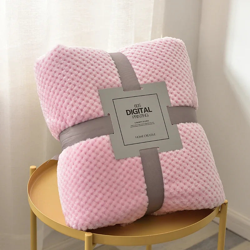Fluffy Coral Velvet Blanket Flannel Plush Comfortable Thickened and Warm Soft Sofa Throw Blanket for Air-Conditioned Room Luxury