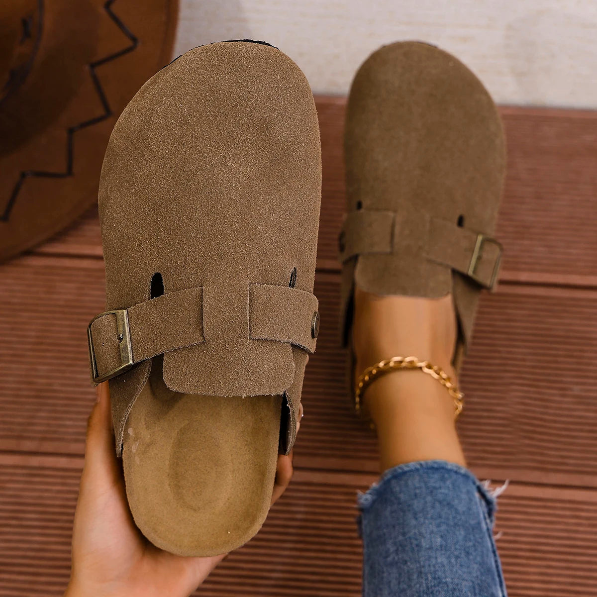 Women's Cork Clogs Shoes Flat Closed Toe Thick Soled Slippers for Women Outdoor Casual Women's Flat Slippers Zapatos De Mujer