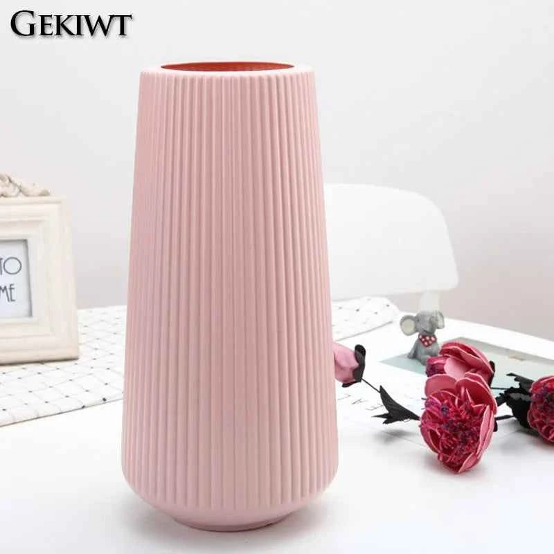 Elegant Nordic Flower Vase Durable Large Minimalist Flower Arrangement Container Flower Decoration Imitation Glaze Vase Weddings