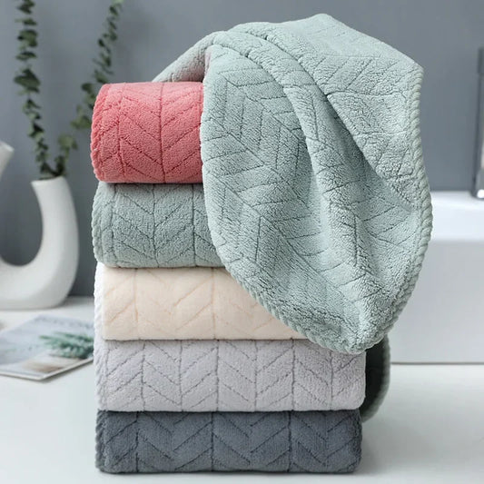 Serviette de bain en coton velours corail épais — Douce et à séchage rapide