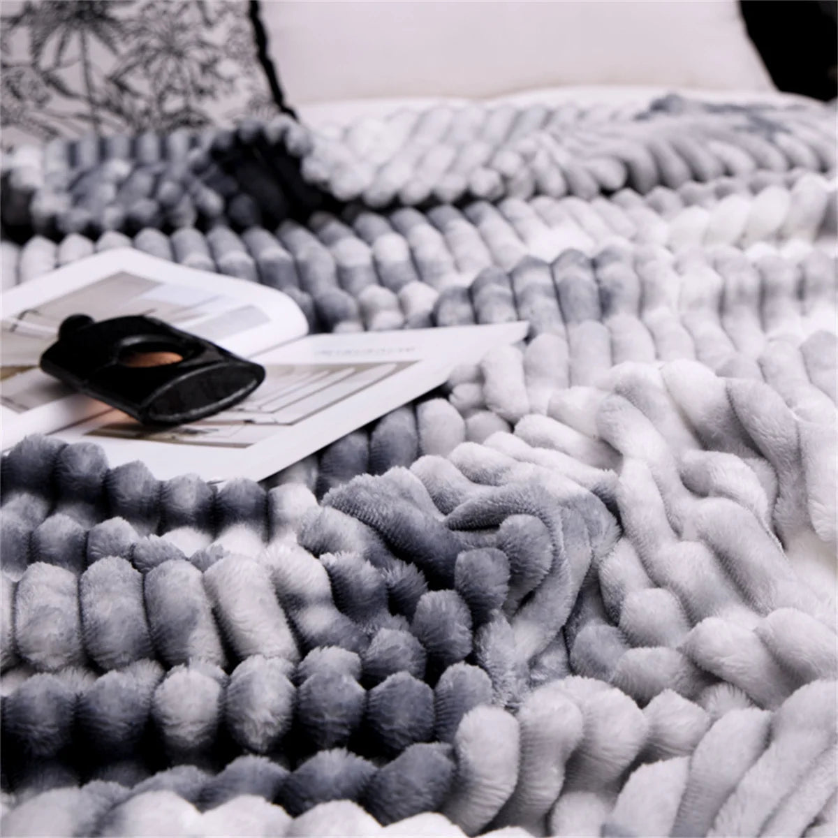 Throw Blanket for Sofa Winter Blanket King Size Home Warm Plaid Comforter Bedspread Bedding Sheet