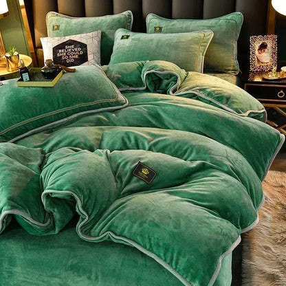 High-end Milk Velvet Autumn Winter Warm Duvet Cover Set with Bed Sheet Quilt Cover and Pillowcases Warmth Cozy Bedding Set Queen
