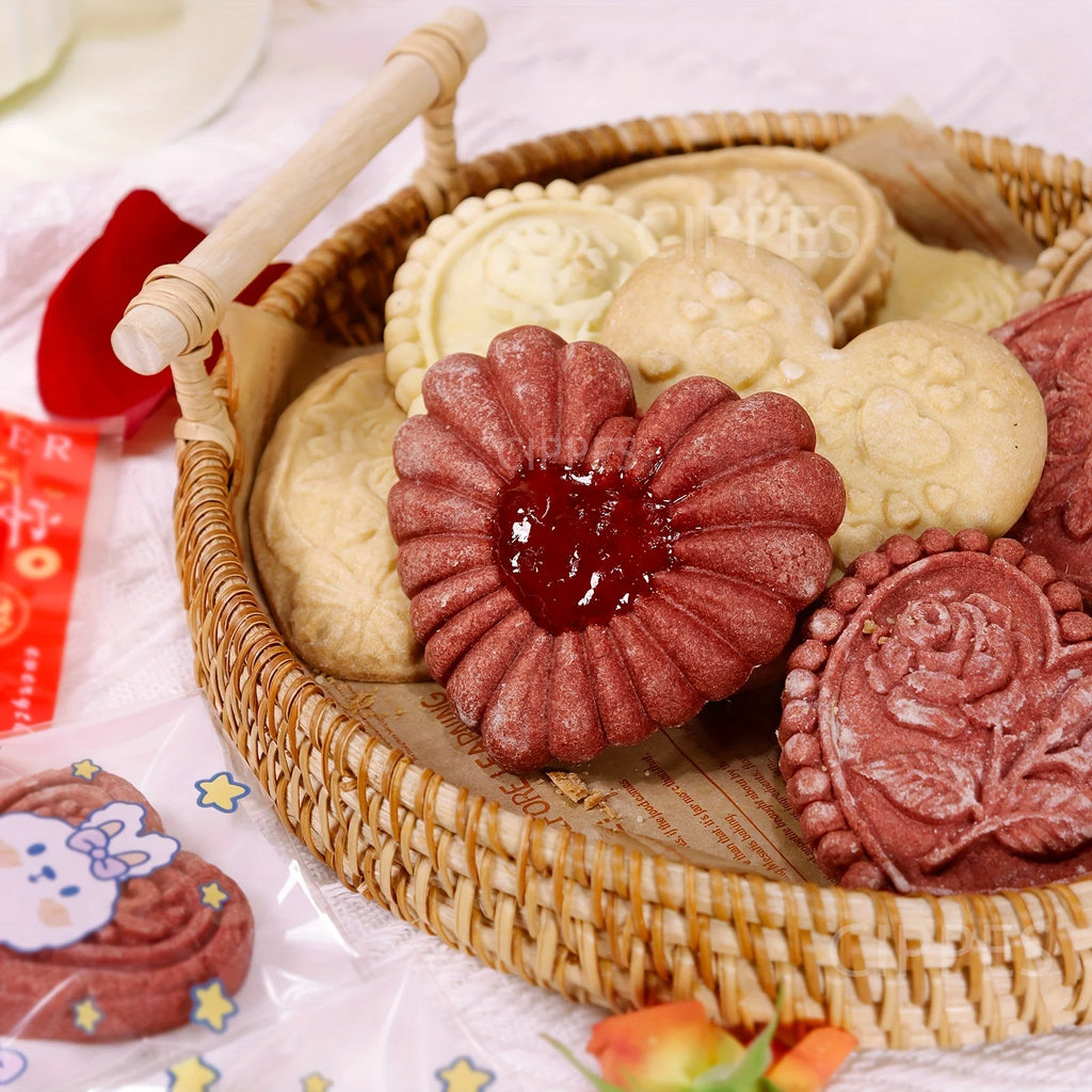 Fondant Cake Decoration Tools Embossed Wooden Cookie Cutter Hand Press Carved Jam Cookie Molds 3D Reusable Biscuit Molds Bakery