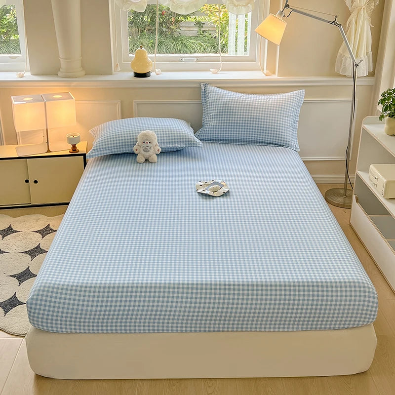 Plaid Fitted Sheet | Skin-Friendly, Elastic, Kids
