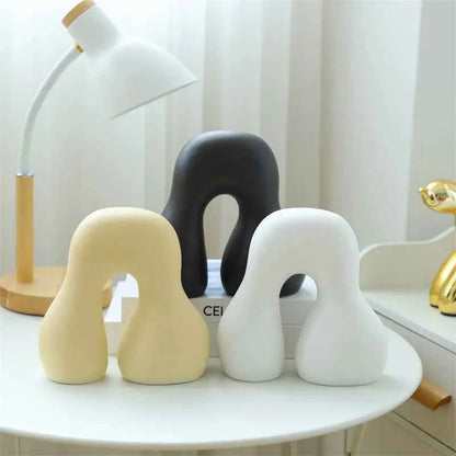 Classical Ceramic Ornaments Home Decor White and Black Decoration Nordic Special-shaped Modern Minimalist Ceramic