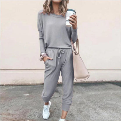 Women’s Casual Solid Color Hoodie Tracksuit — Oversize Two-Piece Set