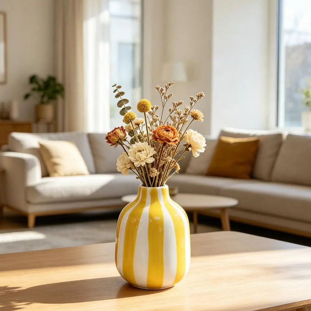 Vase Rayé en Céramique Peint à la Main — Récipient Décoratif de Fleurs Bohème Nordique pour la Maison