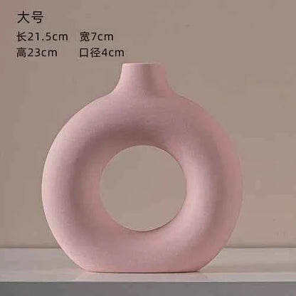 European Pink Ceramic Openwork Vase Flower Arrangement Plant Decoration Entrance Dining Table Vase Interior Ornaments Decoration