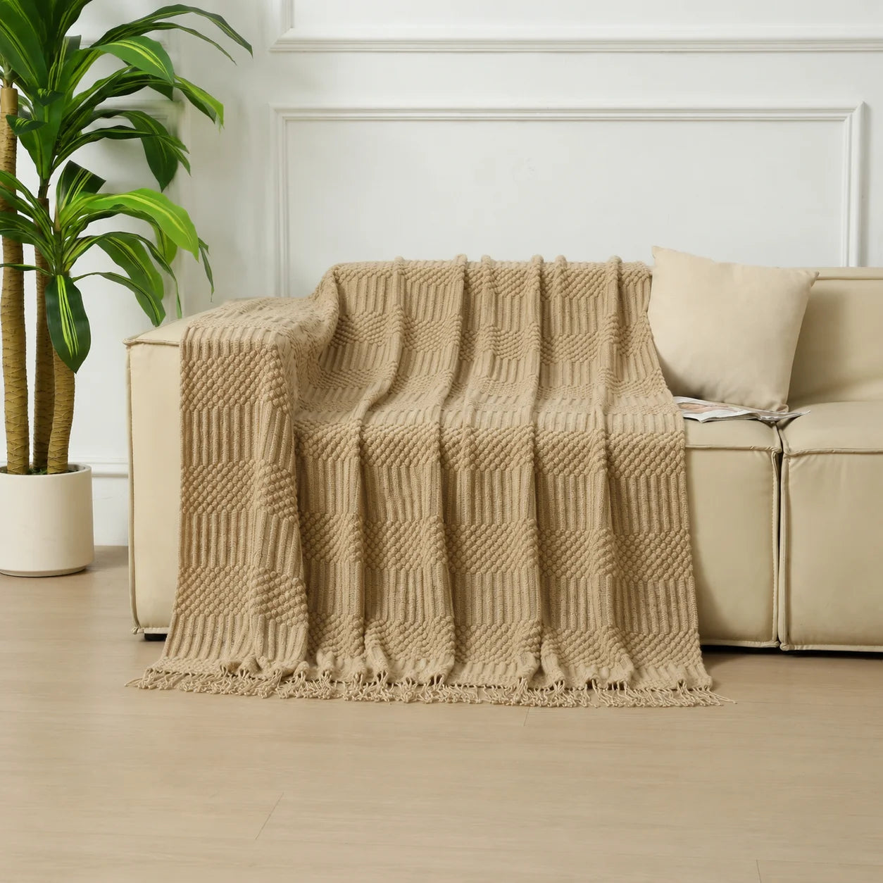 Dark Green Geometric Bobble Textured Knit Throw Blanket with Tassel Fringe, Soft Knitted Decorative Blanket, Lightweight Cozy Cover for Couch Sofa Bed, Boho Farmhouse Home Decor for Living Room Bedroom