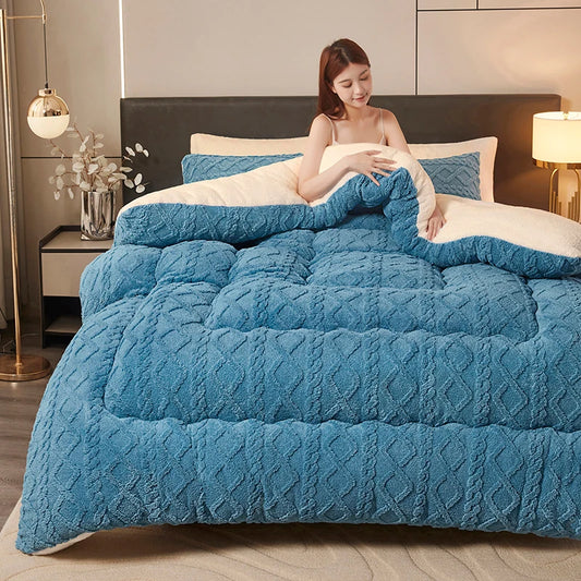 High End Super Thick Winter Warm Blanket Artificial Lamb Cashmere Ultra-Soft Plush Heavyweight Weighted Quilt Comforter Machine-Washable for Bed
