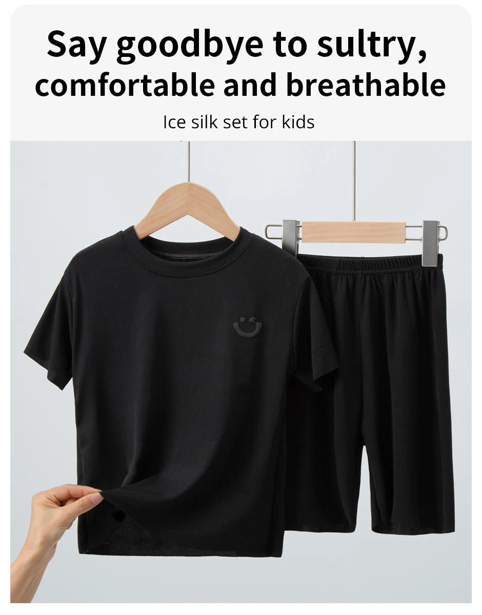 Children's Ice Silk Pajamas, Summer Thin Short Sleeved Shorts, 2-Piece Set of Big Boys and Girls' Home Clothing Set