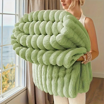 ROSEKIND Blankets 3 Size for Bed, 280GSM Soft & Warm Fleece Blanket, Decorative and Giftable Striped Blankets for Women, Men