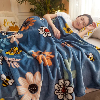 Lightweight Flannel Blanket Soft Skin-friendly Throw Blanket for Couch Living Room Bedroom Car, All Season Decorative Blanket