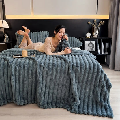 New Artificial Rabbit Plush Autumn Warm Blankets for Beds Soft Coral Fleece Sofa Throw Blanket Comfortable Thicken Bed Sheet