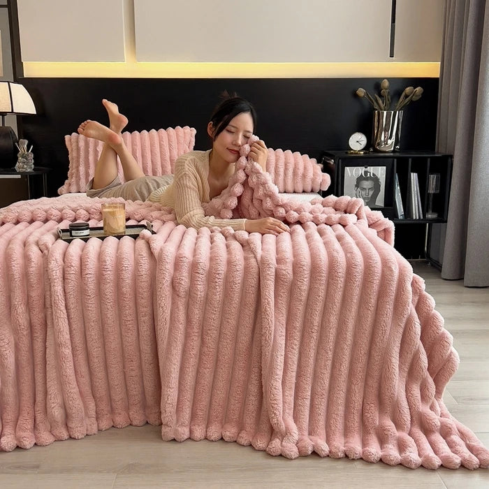 New Artificial Rabbit Plush Autumn Warm Blankets for Beds Soft Coral Fleece Sofa Throw Blanket Comfortable Thicken Bed Sheet