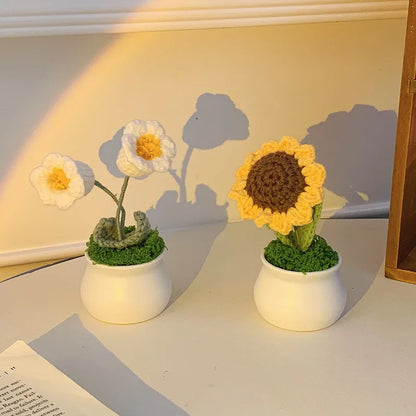 DIY Handwoven Mini Potted Flower Rose Office Desktop Ornamental Potted Plants Woolen Thread Finished Product Home Decoration