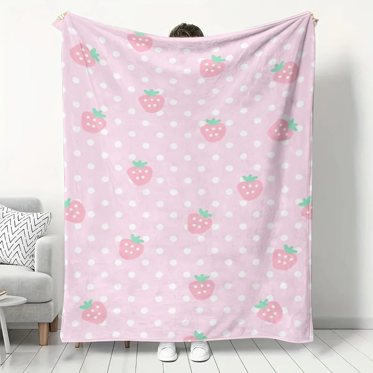 Pink Strawberry Print Flannel Blanket, Soft Warm Cozy Throw for Home Kitchen Sofa Camping Relaxation