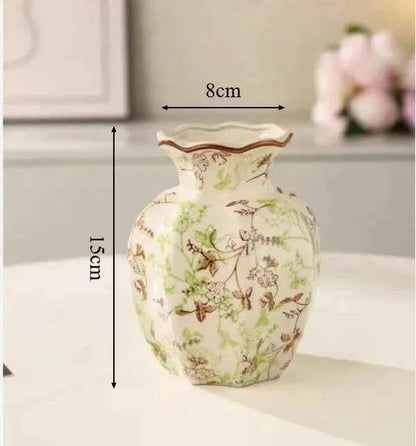 New Chinese Retro Blue and White Porcelain Vase, A Fresh and Elegant Living Room Floral Decoration Ornament Vases