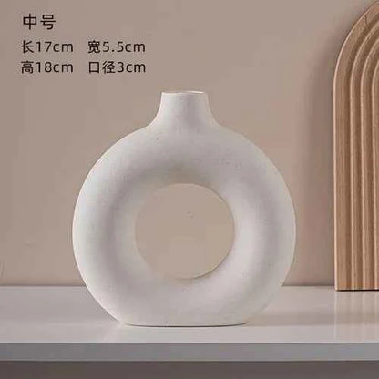 European Pink Ceramic Openwork Vase Flower Arrangement Plant Decoration Entrance Dining Table Vase Interior Ornaments Decoration