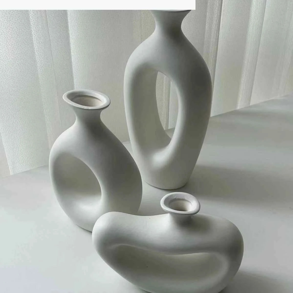 Ceramic Vase Hollow Pipe Irregular Hand-made Vase White Rough Pottery and Porcelain Crafts Floral Arrangement Accessories