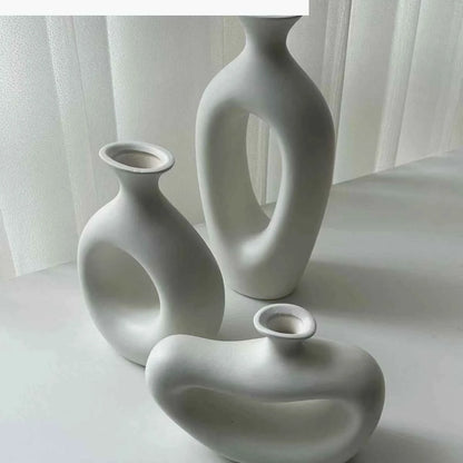 Ceramic Vase Hollow Pipe Irregular Hand-made Vase White Rough Pottery and Porcelain Crafts Floral Arrangement Accessories