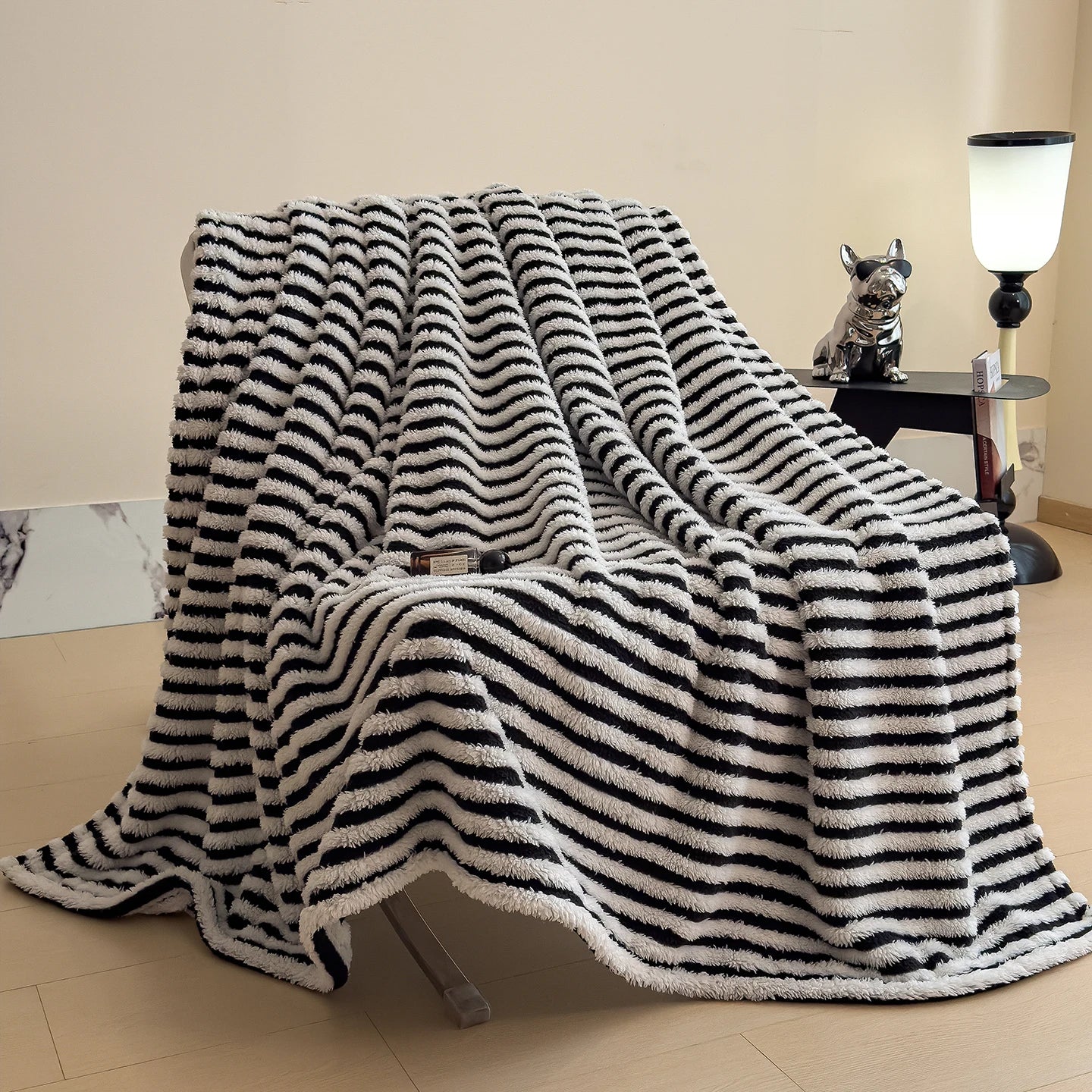 Imitation Rabbit Plush Striped Blanket Fluffy Soft Fleece Throw Blanket for Sofa Single Double Spring Autumn Warm Bed Blankets