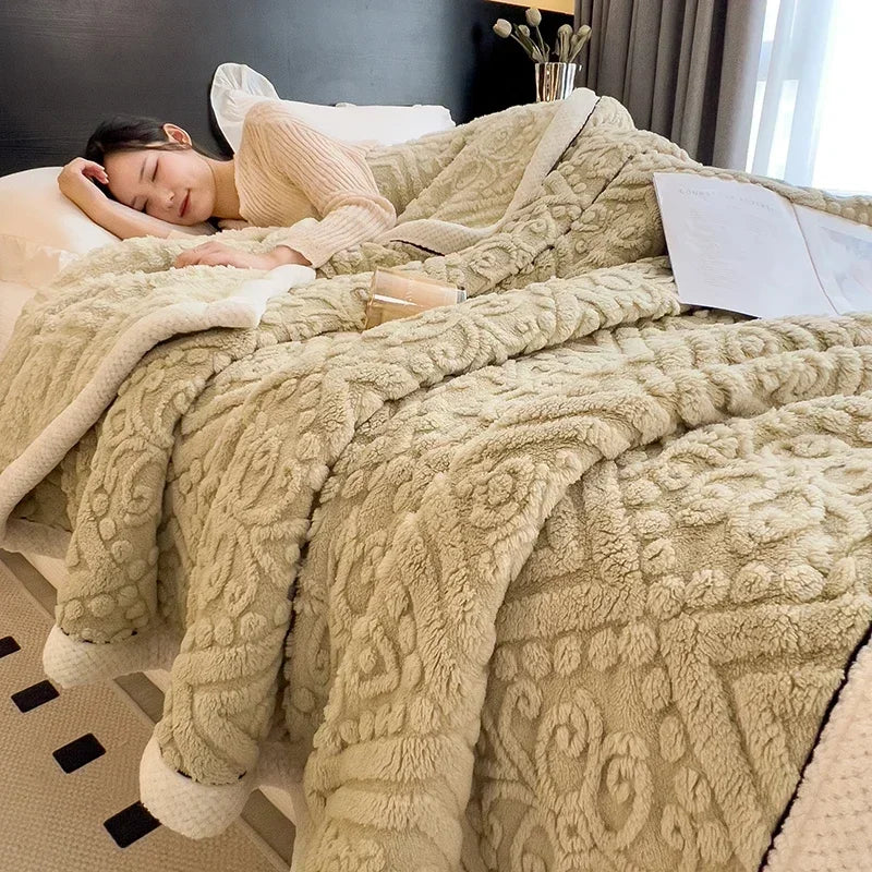 New Carved Velvet Warm Autumn Winter Blanket for Bed Soft Fluffy Sofa Blankets Warmth Cozy Coral Flannel Sofa Cover Blanket Nap