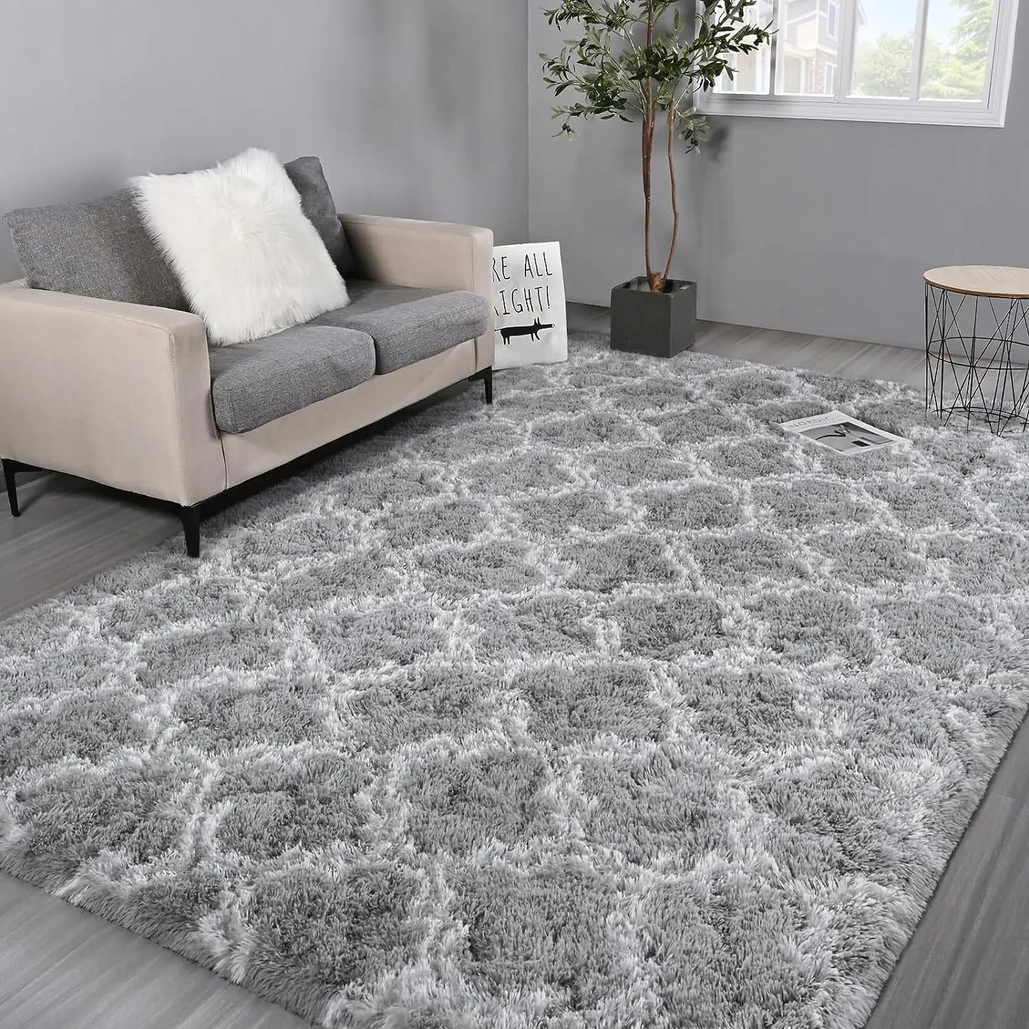 VIKAMA Geometric Plush Area Rug – Ultra Soft Large Carpet for Living Room, Coffee Table & Kids Bedroom