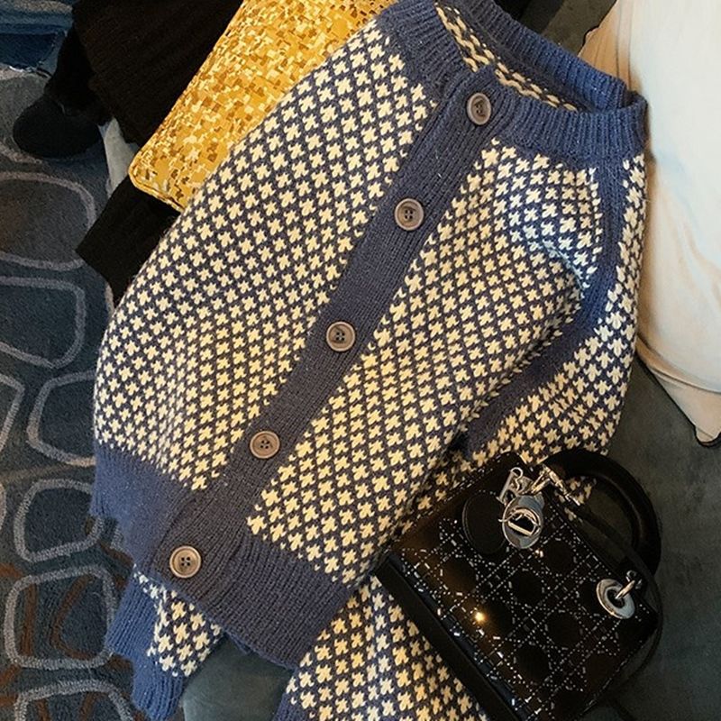 Loose Knitted Cardigan
