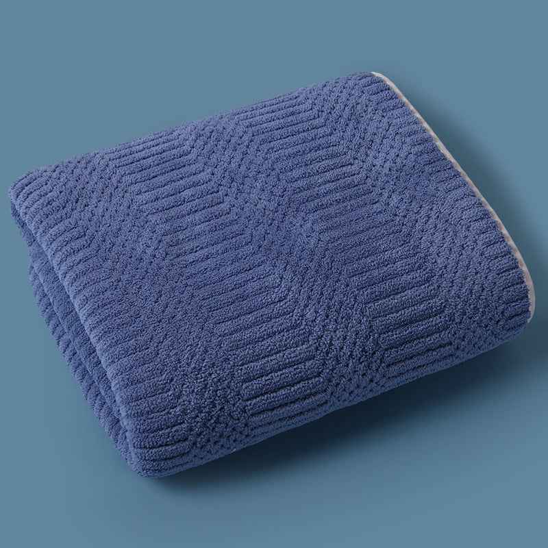 Water-absorbing Quick-drying Striped Coral Fleece Bath Towel
