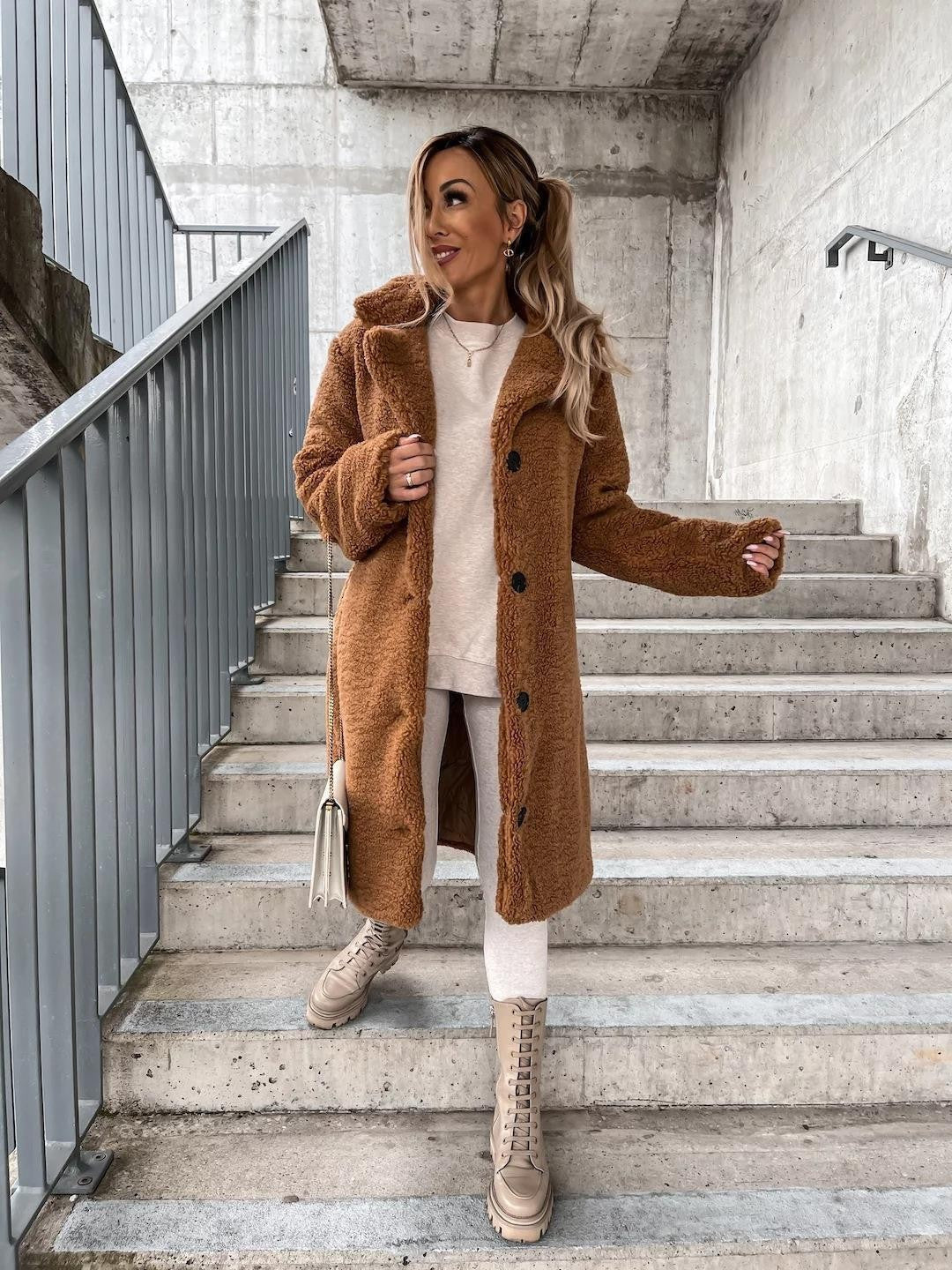 Women Plush Top