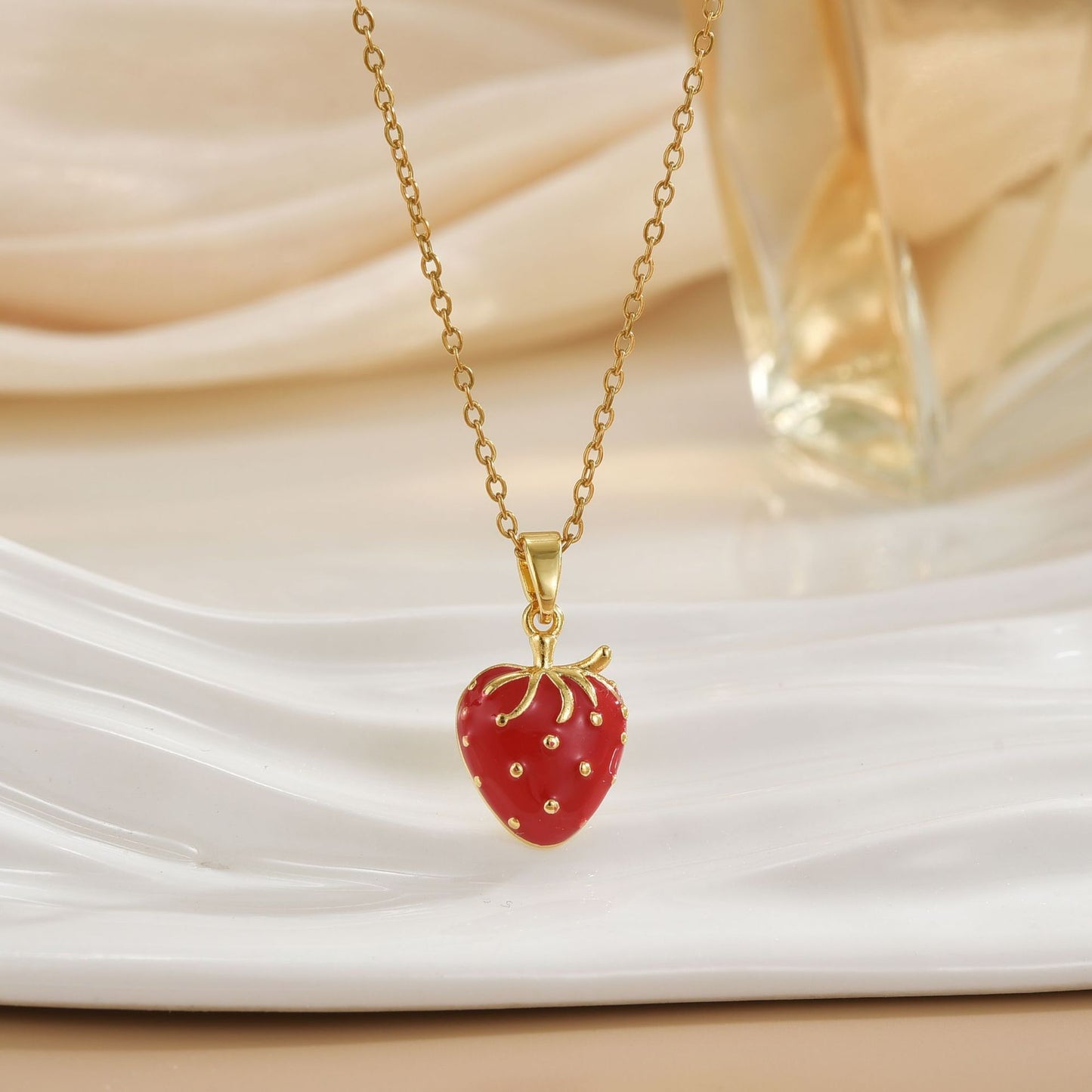 Women's Fashion Trendy Strawberry Cute Necklace