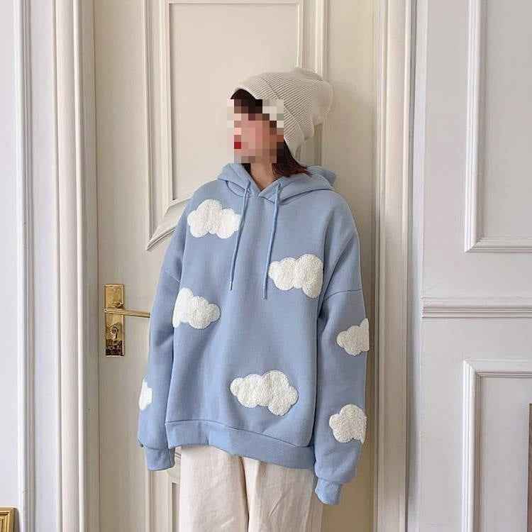 Blue Sky And White Clouds Design Loose And Youthful Top