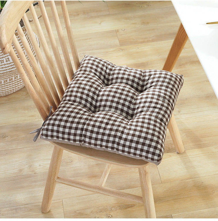 Thickened Four Hole Lattice Stripe Cushion