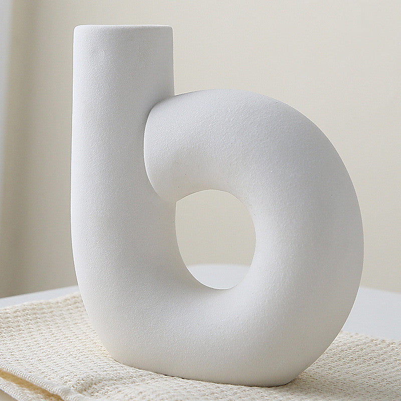 Premium Ceramic Letter Vase - Modern Home Decoration Centerpiece