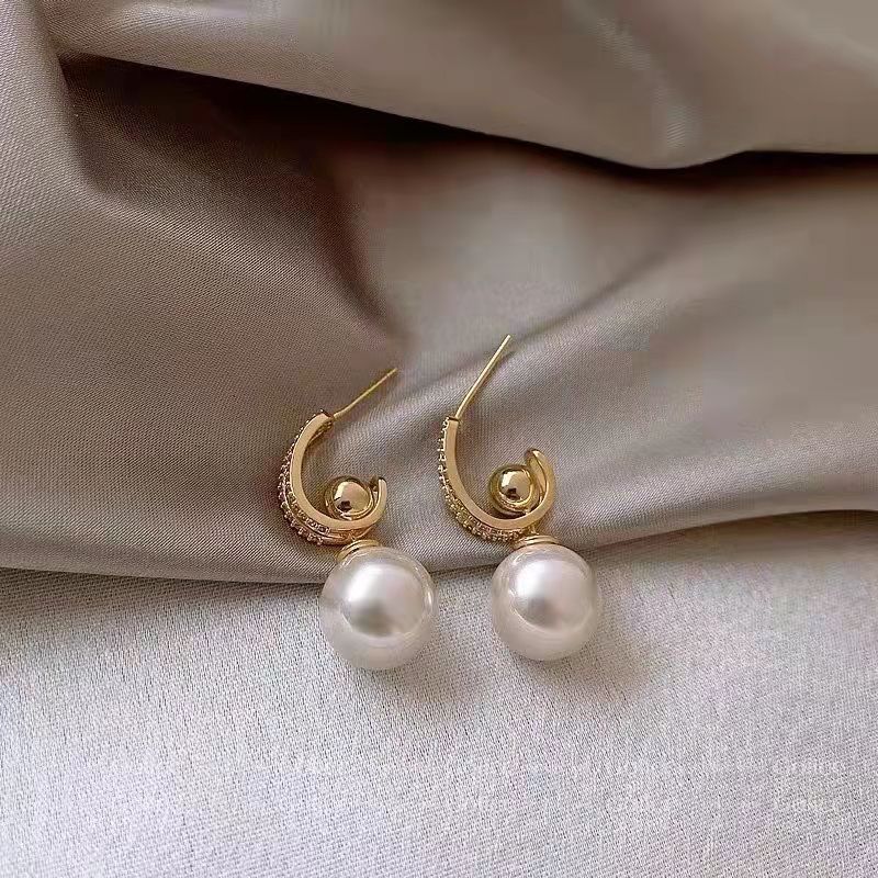 Versatile Pearl Drop Earrings - Elegant Women's Jewelry