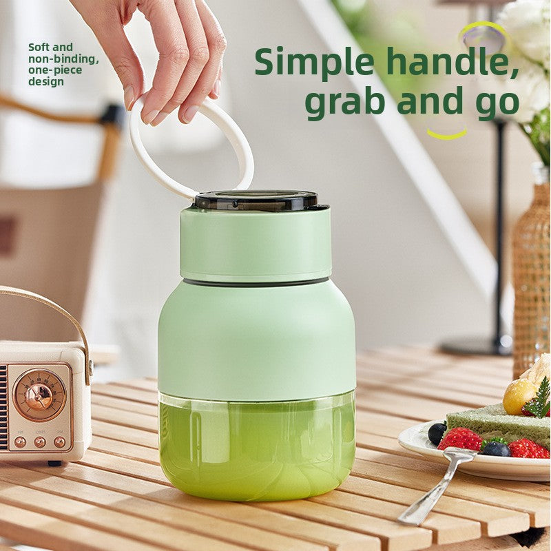 Portable Fruit Juicer 800ml - Rechargeable Mini Blender with Stainless Steel Blades