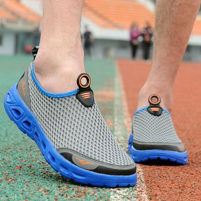 Summer Mens Couple Casual Shoes Fashion Lightweight Breathable Walking Sneakers Slip-on Mesh Flats Water Beach Shoes Quick Dry Barefoot For Swim Diving Surf